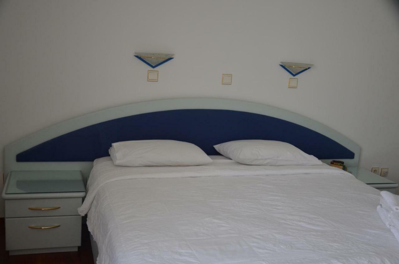 Perfect Beachfront Apartment Athens Exterior photo